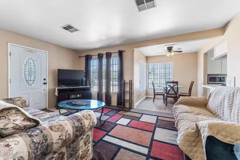 44344 Elm Ave, Lancaster, CA 93534 photo 4