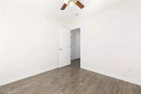 Bedroom - 732 Trixis Ave, Lancaster, CA 93534 photo 4 of 6