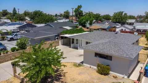 1317 Avenue R3 E, Palmdale, CA 93550 photo 4