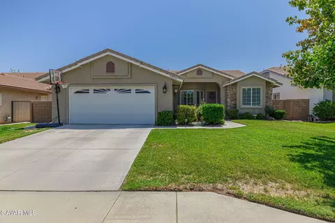 43156 28th St W, Lancaster, CA 93536