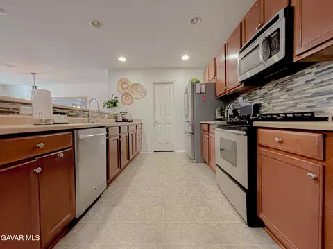 3345 James Ct, Lancaster, CA 93535 photo 7