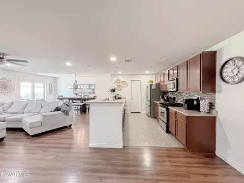 3345 James Ct, Lancaster, CA 93535 photo 6