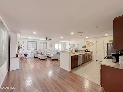 3345 James Ct, Lancaster, CA 93535 photo 5