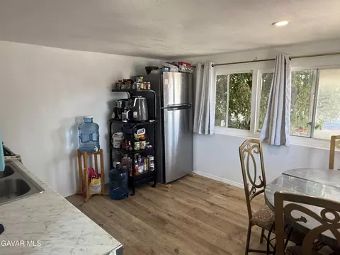 Kitchen - 2515 East Avenue I #E25, Lancaster, CA 93535 photo 1 of 2
