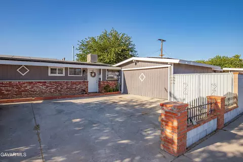 3305 Ave Q6 E, Palmdale, CA 93550