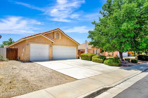3524 San Jacinto Ave, Rosamond, CA 93560