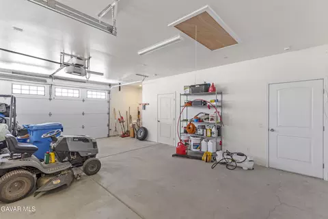 28900 Bear Valley Rd, Tehachapi, CA 93561 photo 36