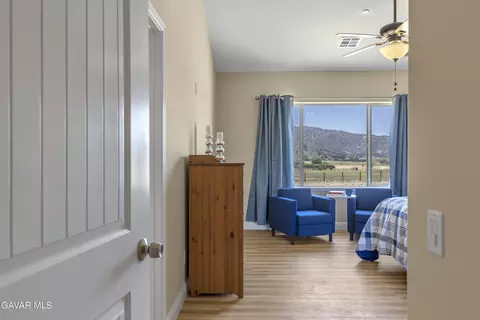 28900 Bear Valley Rd, Tehachapi, CA 93561 photo 29