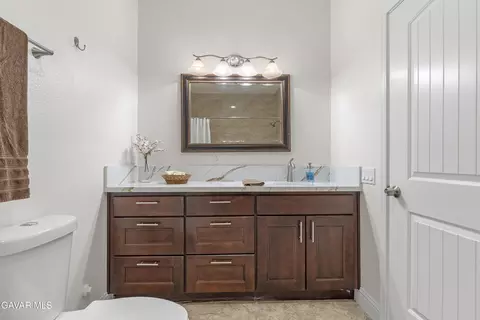 28900 Bear Valley Rd, Tehachapi, CA 93561 photo 31