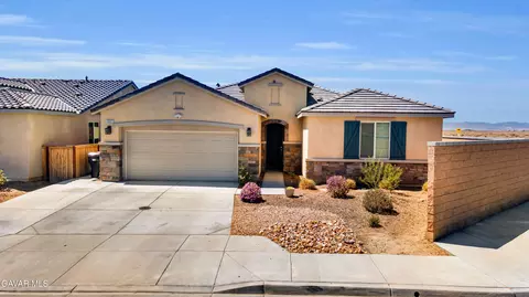 3932 Birchwood Ave, Rosamond, CA 93560
