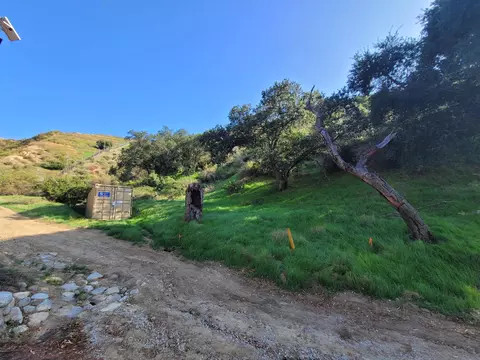 0 North Trl, Sylmar, CA 91342