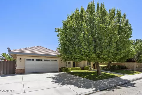43632 Colony Dr, Lancaster, CA 93536 photo 4