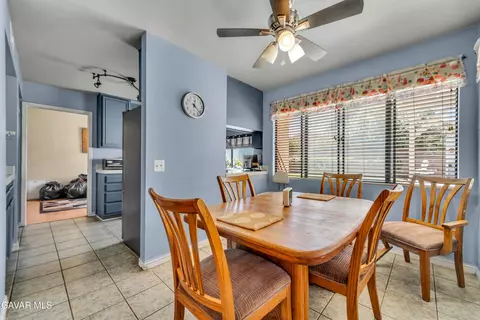 Dining - 3628 Marilynn St, Lancaster, CA 93536 photo 3 of 3