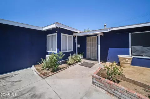 43926 Third St E, Lancaster, CA 93535 photo 6
