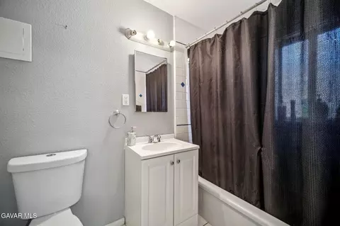 43926 Third St E, Lancaster, CA 93535 photo 29