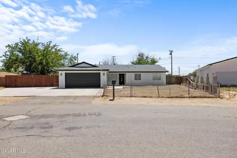 20511 Lasky St, California City, CA 93505