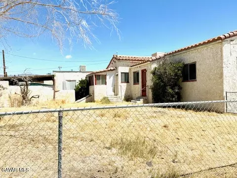 2101 Inyo St, Mojave, CA 93501 photo 3
