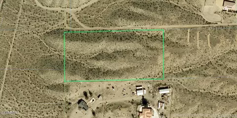 Eveshorn Road, Helendale, CA 92342