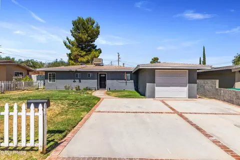38853 Mesquite Rd, Palmdale, CA 93551
