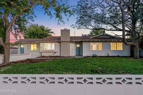 4718 Avenue L6 W, Quartz Hill, CA 93536