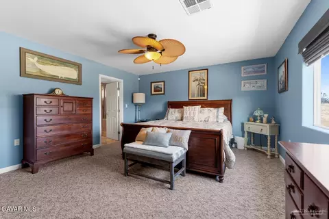 Bedroom - 23309 Tak Ct, Tehachapi, CA 93561 photo 1 of 4