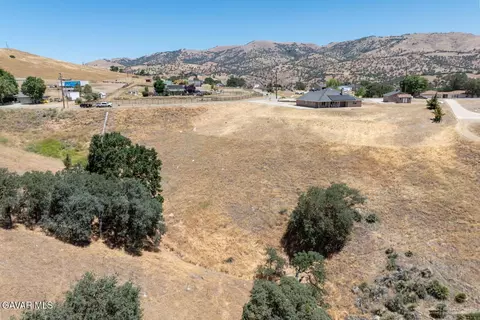 View/Area - 23309 Tak Ct, Tehachapi, CA 93561 photo 15 of 15