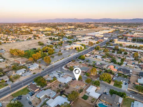 View/Area - 2017 Newgrove St W, Lancaster, CA 93536 photo 6 of 6