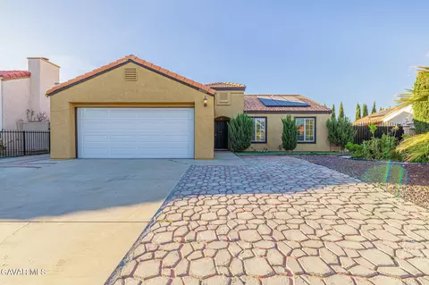 6019 Diamond St, Palmdale, CA 93552