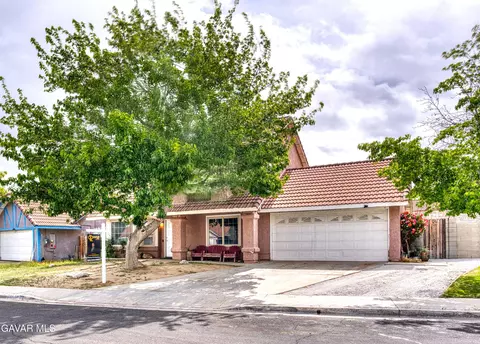 37214 Bunker Ct, Palmdale, CA 93550 photo 1