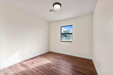 43331 Fairglen Rd, Lancaster, CA 93535 photo 17