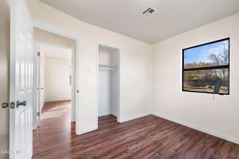 43331 Fairglen Rd, Lancaster, CA 93535 photo 22
