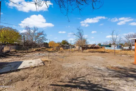 43331 Fairglen Rd, Lancaster, CA 93535 photo 30