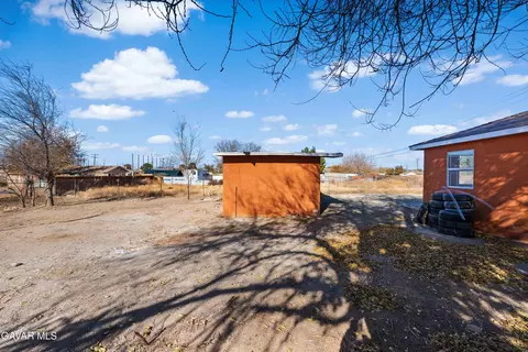 43331 Fairglen Rd, Lancaster, CA 93535 photo 32