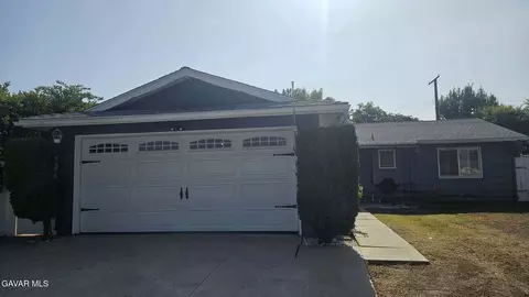 6179 Platt Ave, Woodland Hills, CA 91367