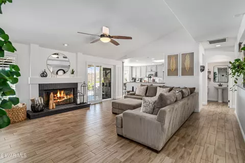Living - 32175 Cedarcroft Rd, Acton, CA 93510 photo 4 of 4