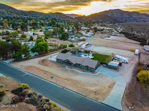 View/Area - 32175 Cedarcroft Rd, Acton, CA 93510 photo 4 of 6