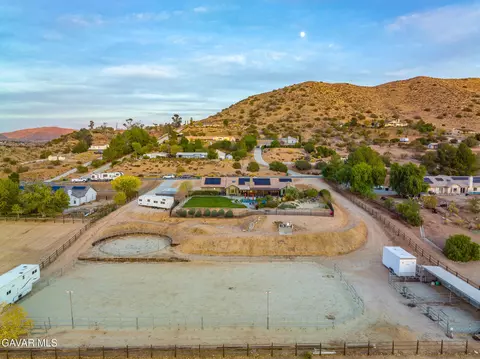 View/Area - 32175 Cedarcroft Rd, Acton, CA 93510 photo 3 of 6