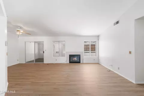 44242 Brandon Thomas Way, Lancaster, CA 93536 photo 4