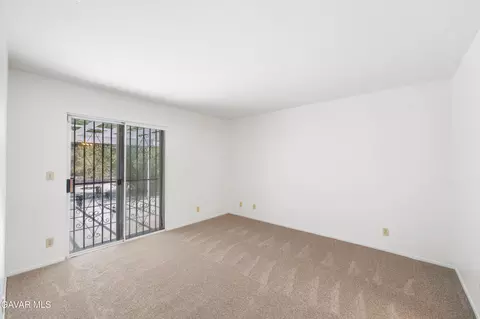 44242 Brandon Thomas Way, Lancaster, CA 93536 photo 16
