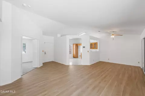 44242 Brandon Thomas Way, Lancaster, CA 93536 photo 6