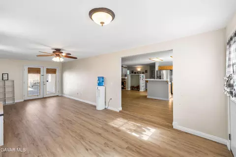 6231 Jasper Ct, Lancaster, CA 93536 photo 13