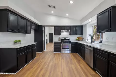 2628 Avenue Q14 Ave E, Palmdale, CA 93550 photo 14