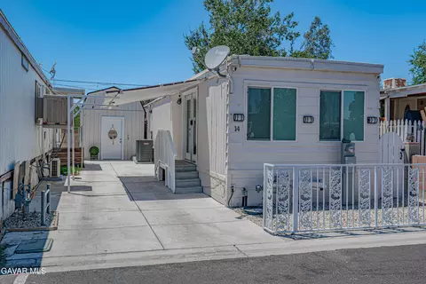 1717 Avenue I E #14, Lancaster, CA 93535 photo 2