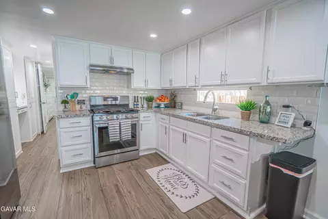 1717 Avenue I E #14, Lancaster, CA 93535 photo 10