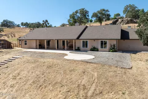 18551 Jacks Hill Rd, Tehachapi, CA 93561 photo 1