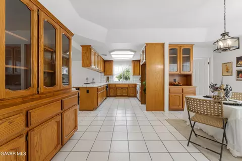 22401 Citation St, Tehachapi, CA 93561 photo 5