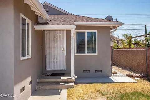 Exterior - 45532 Elm Ave, Lancaster, CA 93534 photo 3 of 9