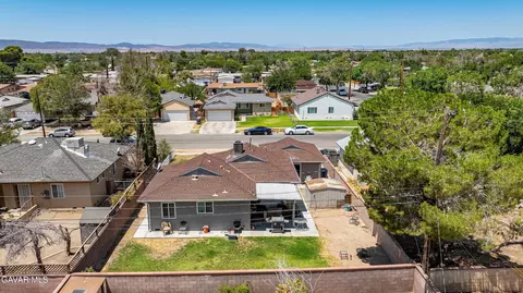View/Area - 45532 Elm Ave, Lancaster, CA 93534 photo 4 of 6