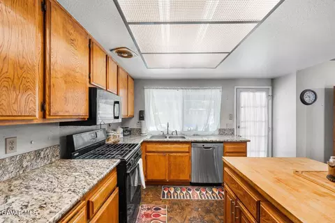 1334 Franklin Ave, Lancaster, CA 93535 photo 15