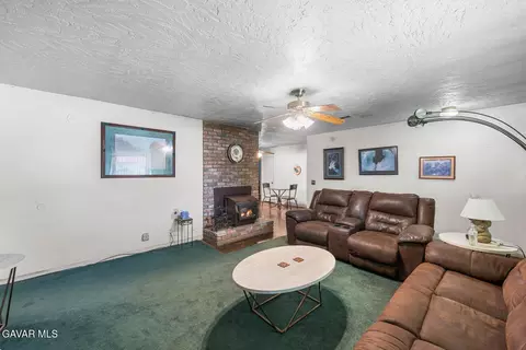 1334 Franklin Ave, Lancaster, CA 93535 photo 6